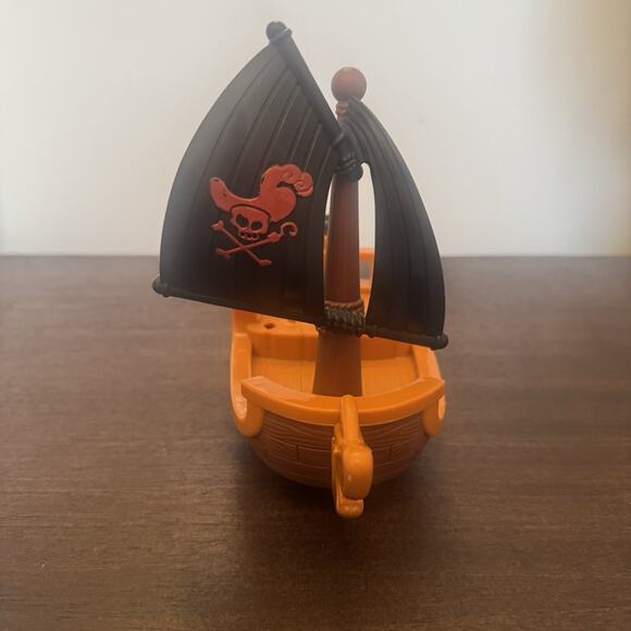 Disney Jake & the Never Land Pirates Hooks Battle Boat Mattel Pirate Ship - Picture 7 of 11